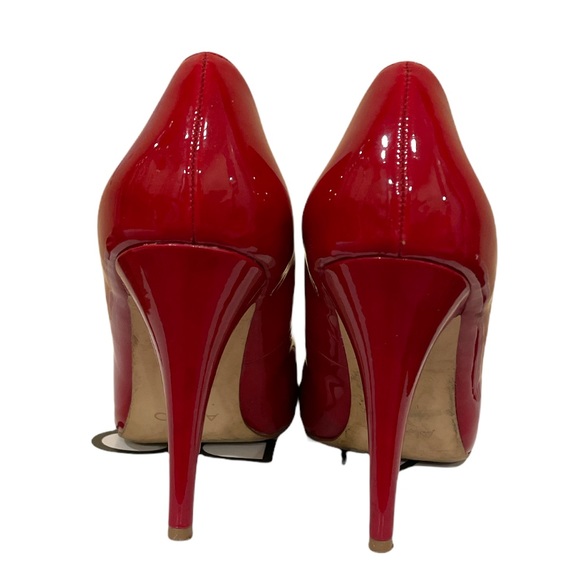 Patent red pumps - size 7 - Picture 4 of 4